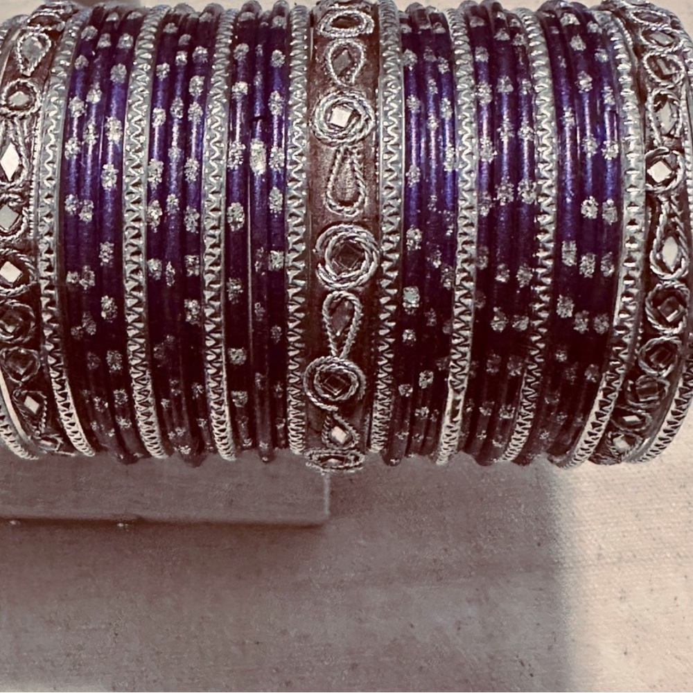Vintage | Bracelet | Authentic Metal Indian Bracelet Set - Picture 2 of 5